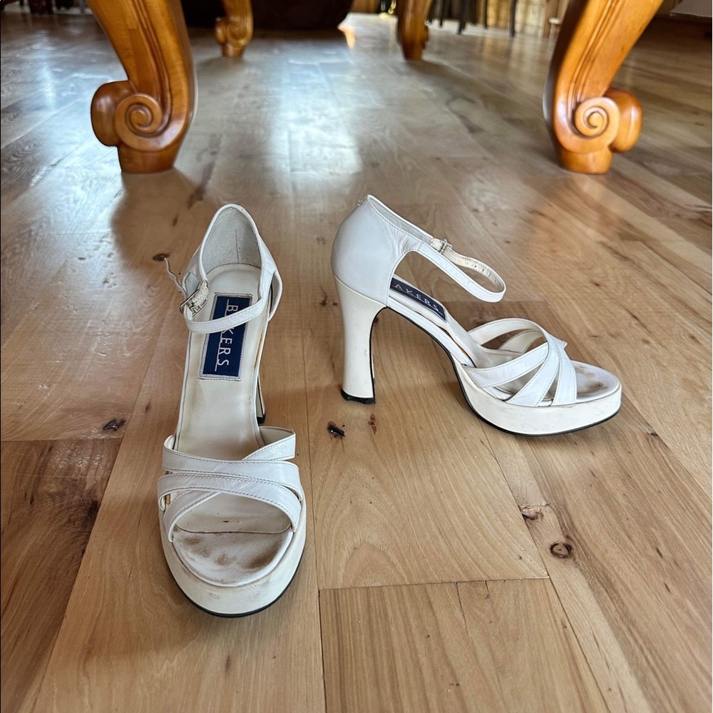 bakers heels white